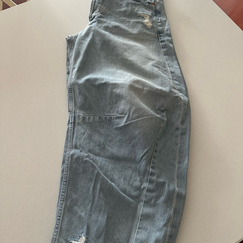 Citizens Of Humanity Blue Relaxed Jeans with Distressed Details - Picture 14 of 14